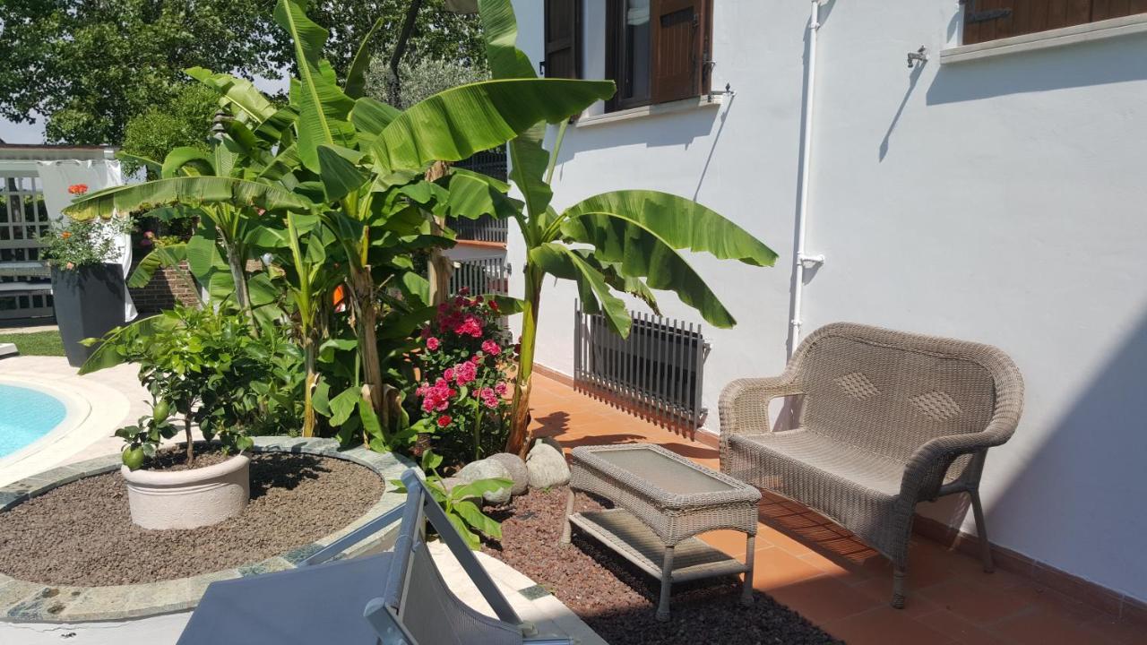 B&B Casa Gaia - Sirmione Exteriör bild