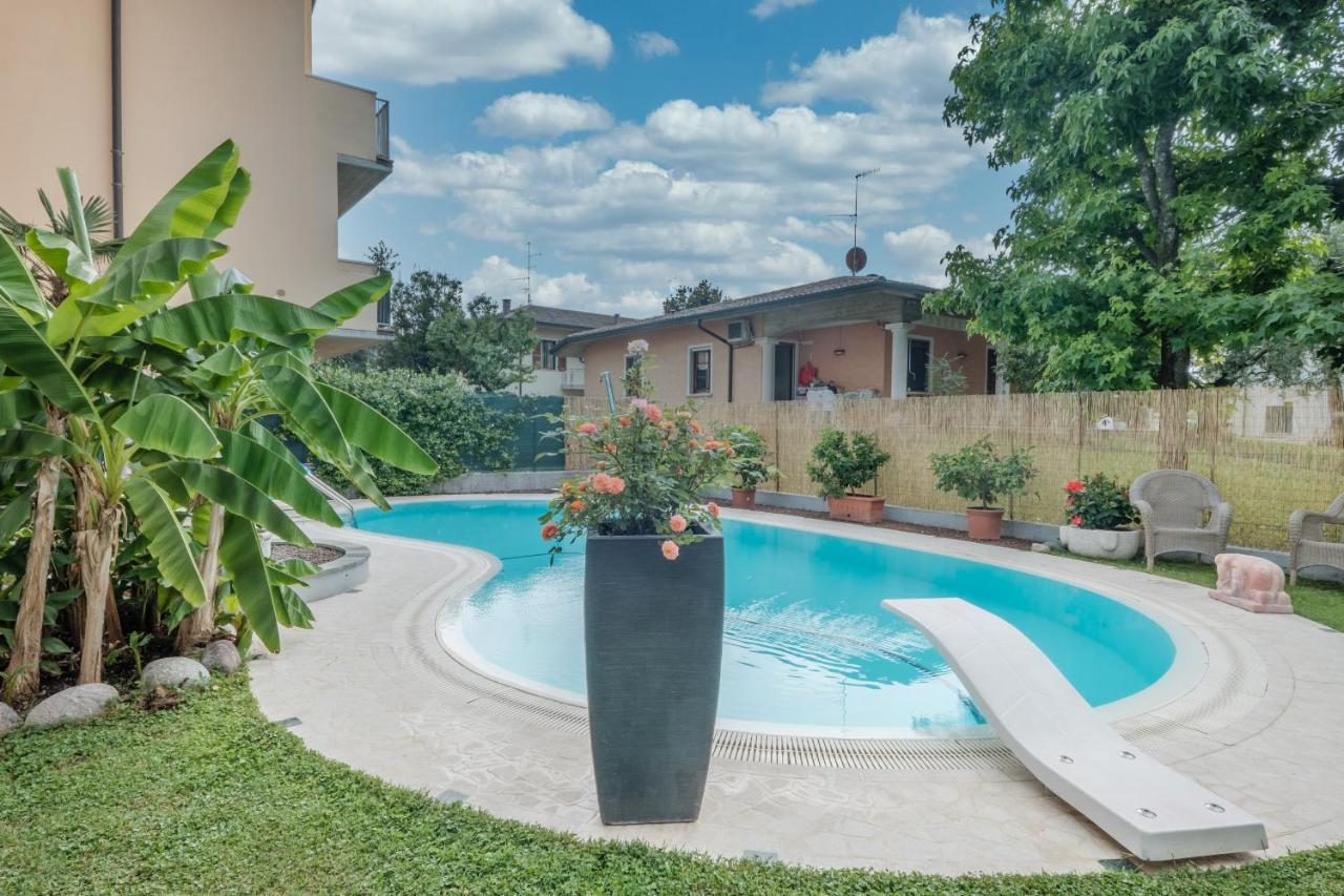 B&B Casa Gaia - Sirmione Exteriör bild