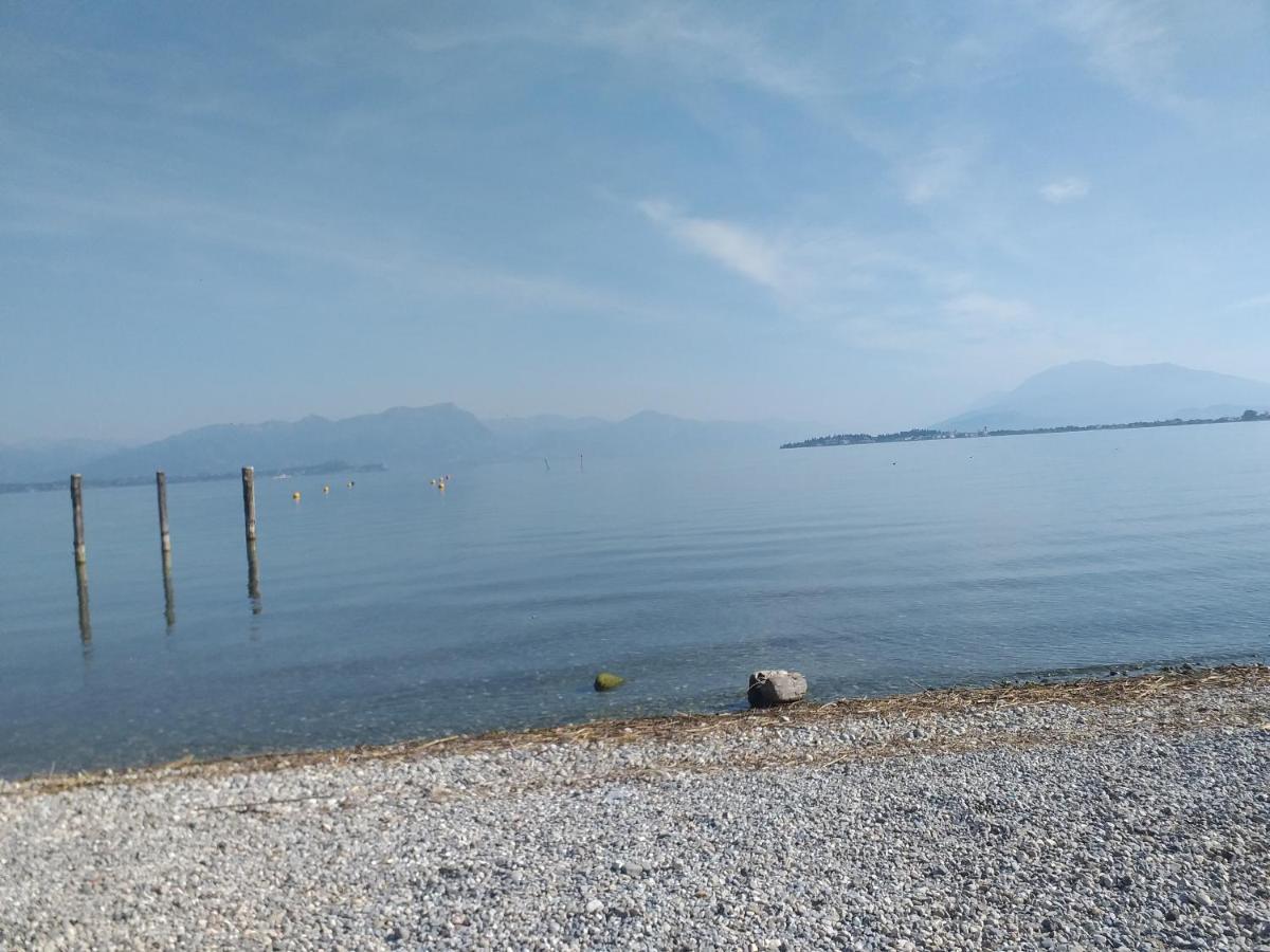 B&B Casa Gaia - Sirmione Exteriör bild
