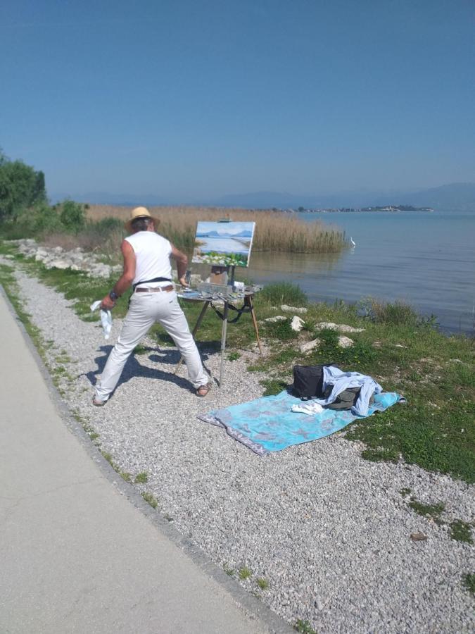 B&B Casa Gaia - Sirmione Exteriör bild
