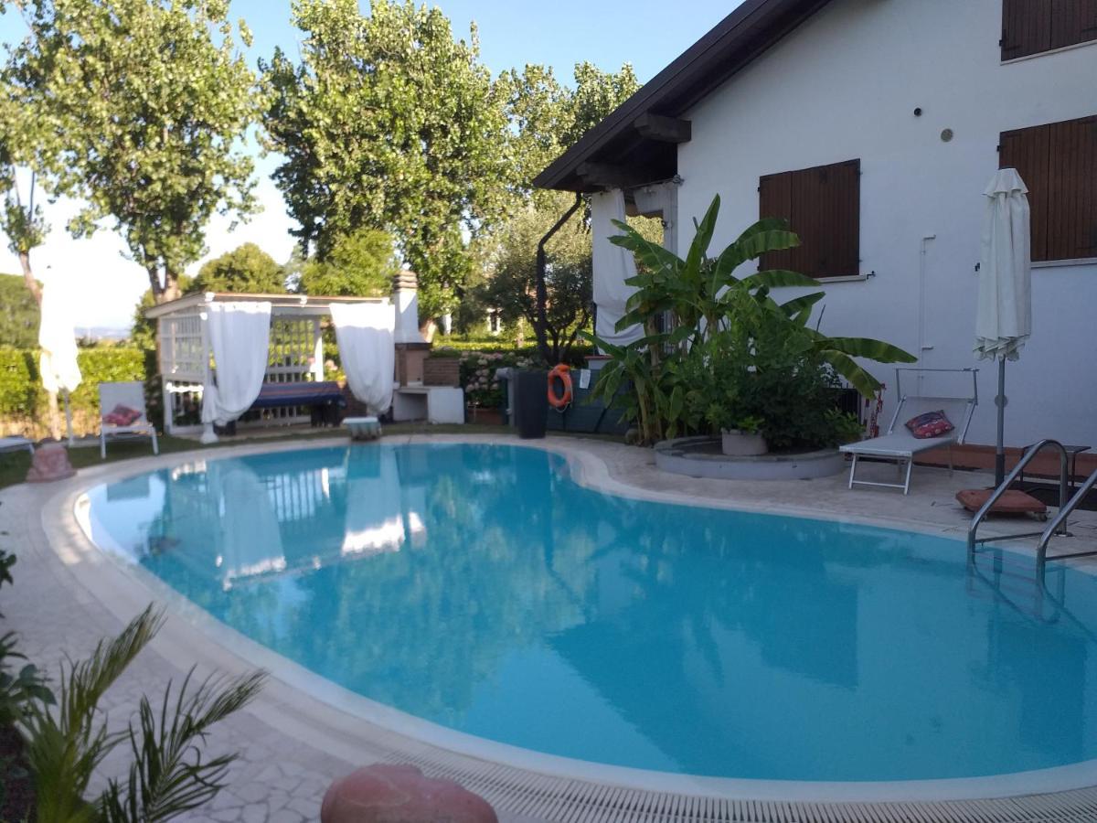 B&B Casa Gaia - Sirmione Exteriör bild